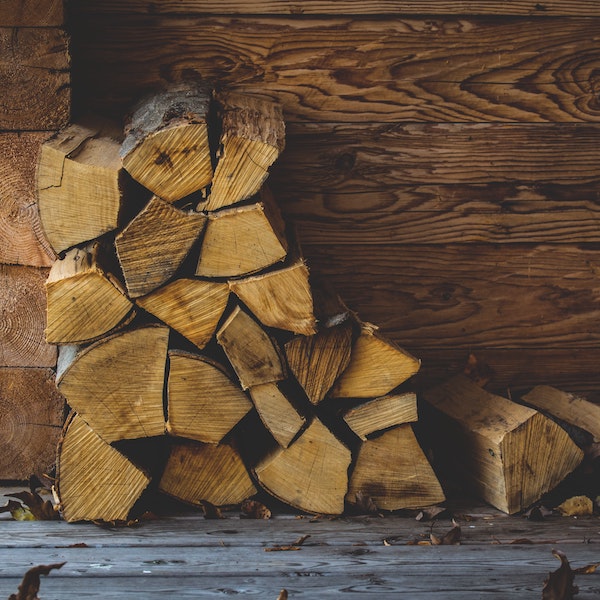 Безплатні дрова для опалення можна буде отримати в деяких областях України