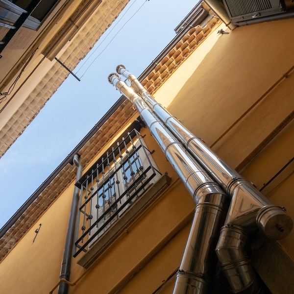 Як розрахувати розміри димоходу для каміна або печі на дровах